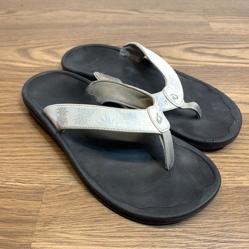 Olukai OHANA Womens Sz 8 White Pineapple Leather Flip Flops Thong Slide Sandals
